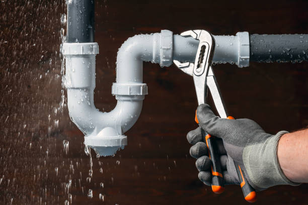 Professional Sewer Line Repair technician working in Trenton, MI